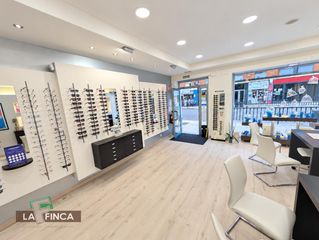 Local commercial à JOAQUIN COSTA