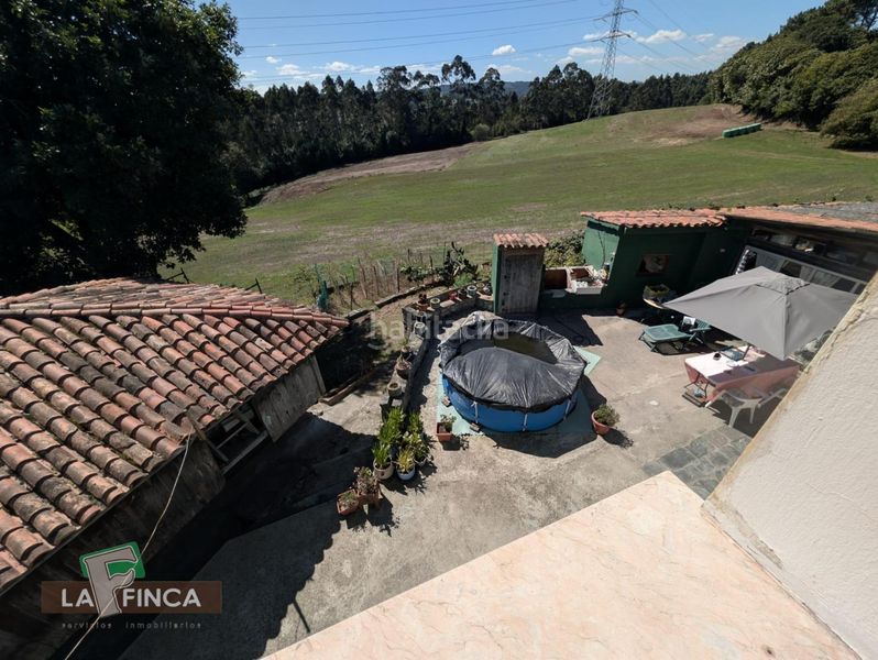 Foto daa15464-e522-4f77-a827-cad6f31000ac. Casa amb aparcament a Carreño