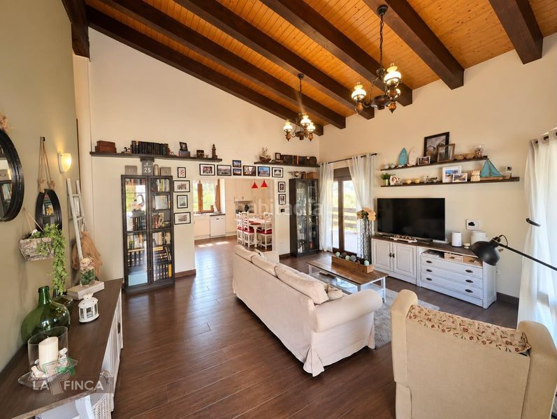 Foto 4028340a-1636-4612-8afb-49d838486ff3. Chalet concejochalet en Ribadesella