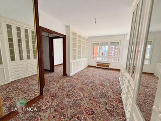 Etagenwohnung  Guillermo estrada. Oviedopiso