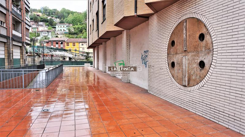 Foto df139812-181b-4b97-8765-03f340f68667. Lloguer local comercial a La Felguera Langreo