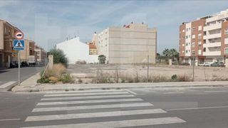 Terreno residencial en Carrer dels reis catlics 29. Suelo urbano residencial de 3.282 m situado en la pobla de vall