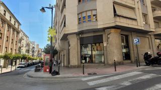 Local Comercial en Carrer del msic martnez valls 2. Local comercial de 1.091 m en ontinyent