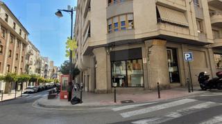 Local Comercial en N/a. Local comercial de 1.091 m2 con posibilidad de sumar 472 m2 al e