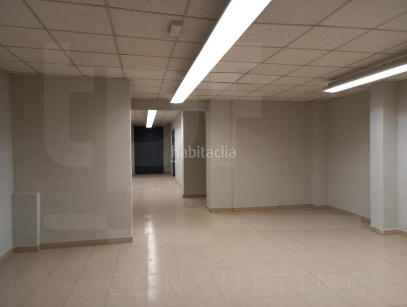 Foto 46eb93c5-2601-4a16-867d-83931073db78. Alquiler nave industrial en carrer maria zambrano 20 nave de 1.200 m en Mislata