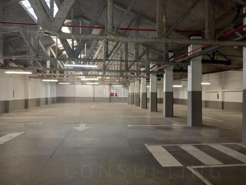 Foto c2e07cf1-6be1-4d95-b72d-1f3a7186d5e6. Alquiler nave industrial en carrer maria zambrano 20 nave de 1.200 m en Mislata