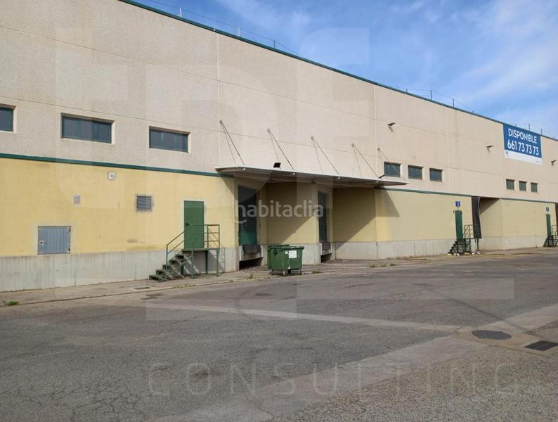 Foto 8c54fb26-188e-4c23-952e-91f531b6904f. Miete fabrikhalle in Riba - roja de Túria