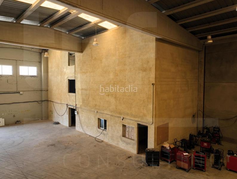 Foto 724b889e-2f70-4f90-b85a-35f36fee8f61. Alquiler nave industrial  de 1.297 m en ribaroja en Riba - roja de Túria