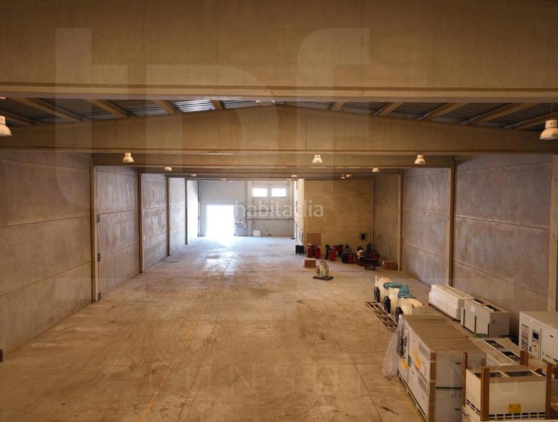 Foto c5f2ffc8-11da-495f-88be-233c1a3c3951. Alquiler nave industrial  de 1.297 m en ribaroja en Riba - roja de Túria