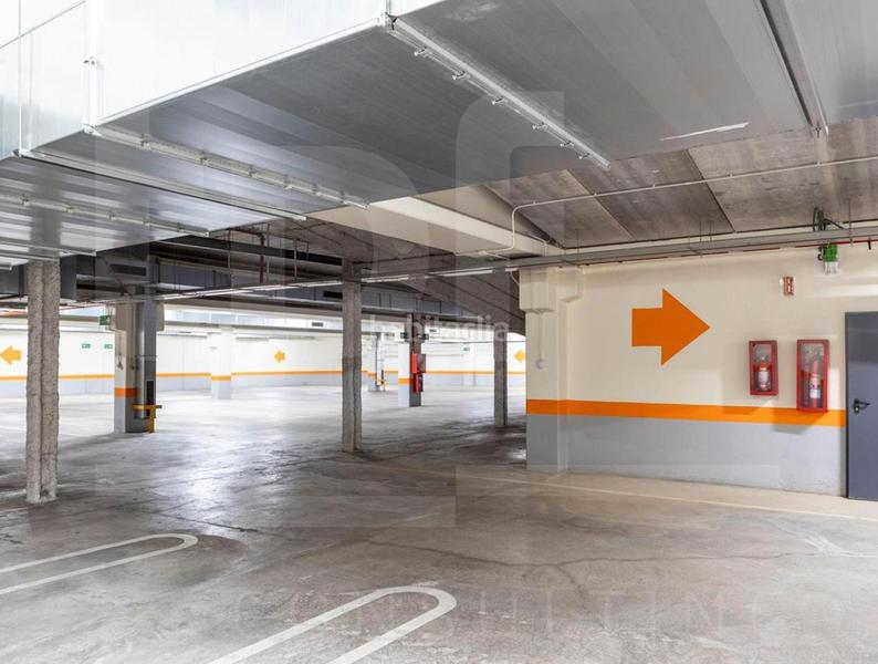 Foto a36340db-db9d-42f0-b9ae-ee752361d8e4. Affitto ufficio con parcheggio in Fuente del Jarro Paterna