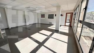 Location Bureau  Carrer ciutat d'onda. Edificio de oficinas de 440 m en paterna