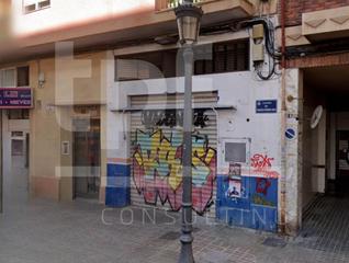 Lloguer Local Comercial  Carrer de francisco moreno usedo. Local comercial de 260m en valencia