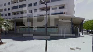 Alquiler Local Comercial en Nou Campanar. Bajo comercial con amplia visibilidad en valencia
