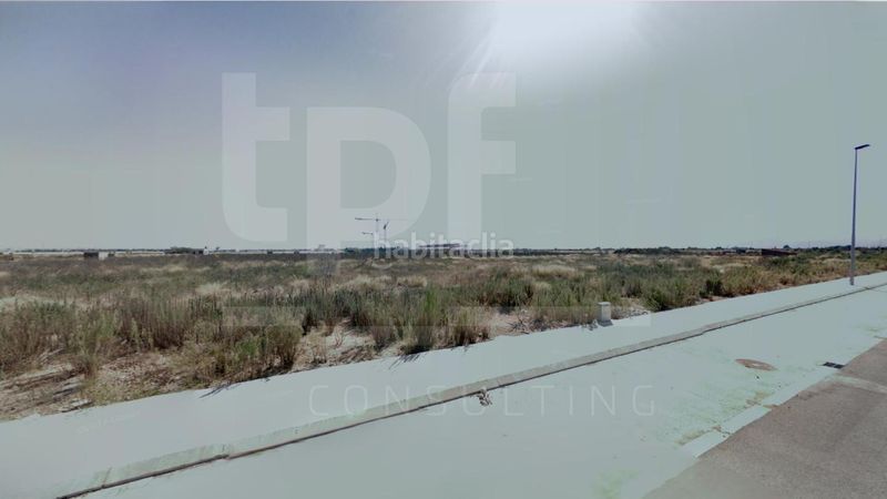 Foto 0d1860dd-6b3a-427a-bfdb-76ab53efb51f. Solar industrial a Onda