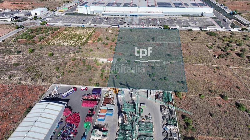 Foto ecaef5f3-ff9f-4202-b4cf-d856db77833b. Solar industrial a Onda
