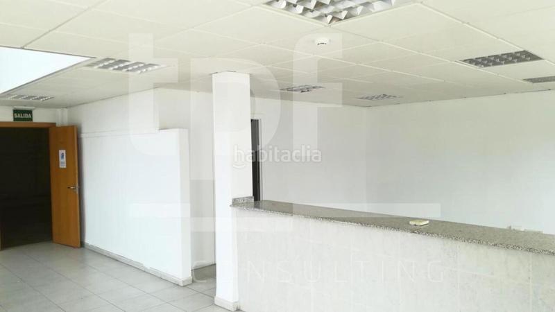 Foto 15c25248-8ff9-4b9f-812f-5c1ab8f0b084. Miete fabrikhalle in Riba - roja de Túria