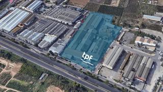 Nave industrial  Carrer riu verd. Nave industrial de 19.780 m  primera línea pista de silla, albal