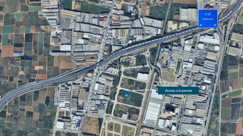 Foto e4c5451d-8e64-4a92-9651-fe544b14d348. Alquiler terreno residencial suelo industrial de 1.152 m en Silla