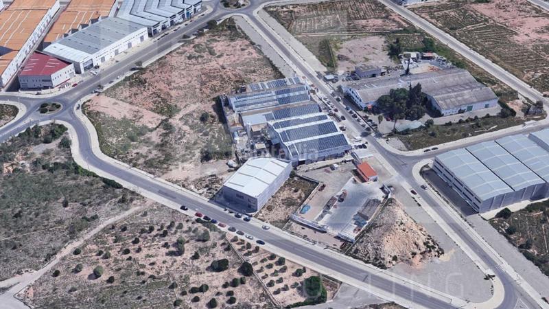 Foto a6dc4f75-5143-4e05-9d02-c17dc401c1f7. Rent industrial plot in Camí de Paterna-Lloma del Calderer Bétera