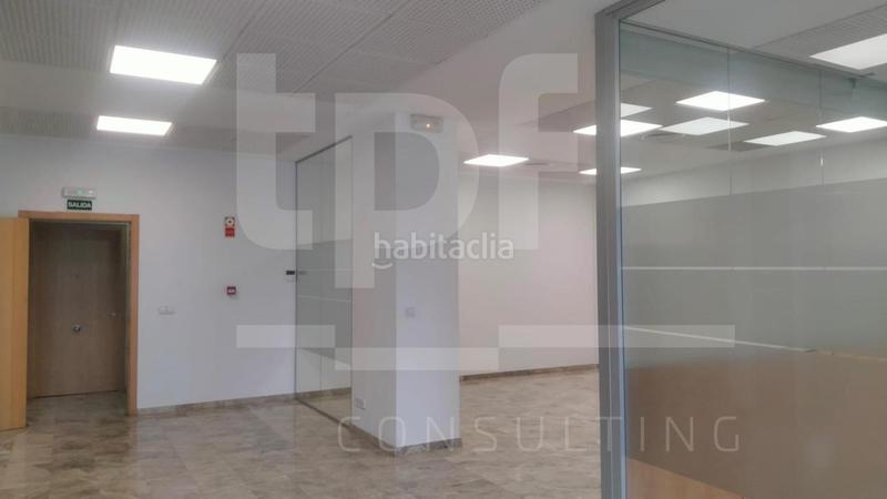 Foto 155fee10-f2d9-4451-b9e9-251a2ff76e37. Alquiler oficina  de 119 m en Parc Tecnològic Paterna