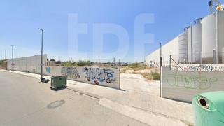 Terreny residencial  Carrer viena. Suelo industrial de 7.223 m en la pobla de vallbona