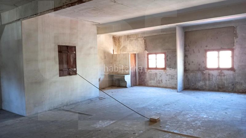 Foto 7d982ebe-5a95-4b07-a64f-7228b43ef355. Rent business premise in Benetússer