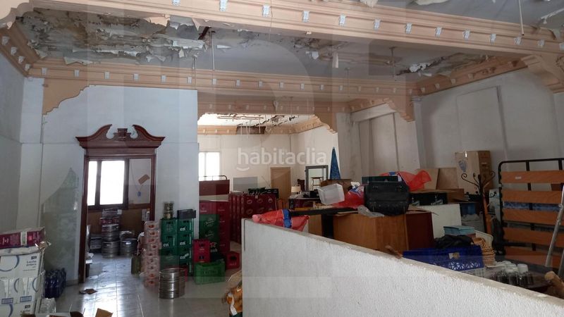 Foto cef34ea9-bd84-4972-bb38-258604fe168d. Rent business premise in Benetússer