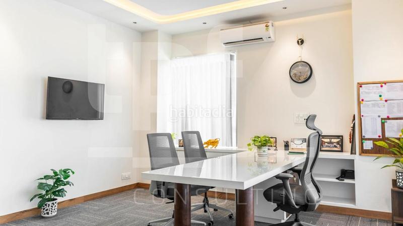 Foto b4b955df-6659-4402-8e55-722ac83f1472. Fabrikhalle in Fuente del Jarro Paterna