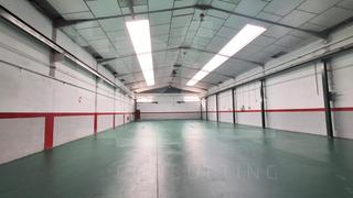 Miete Fabrikhalle  Carrer oliveral nord. Nave industrial de 608 m en ribaroja valencia