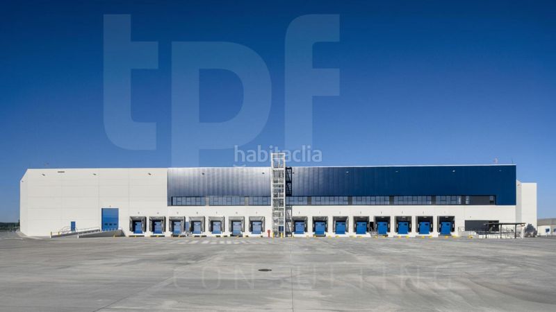 Foto bbd8f2a9-2dcf-44b3-af0c-d78df201cea4. Affitto capannone industriale in Perales del Río Getafe
