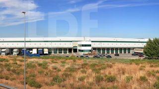 Miete Fabrikhalle in La Garena. Nave crossdock de 10.651 m en alcalá de henares madrid