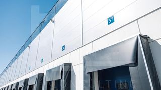 Affitto Capannone industriale in El Barral Ferial. Plataforma logística de 8.745 m en coslada madrid