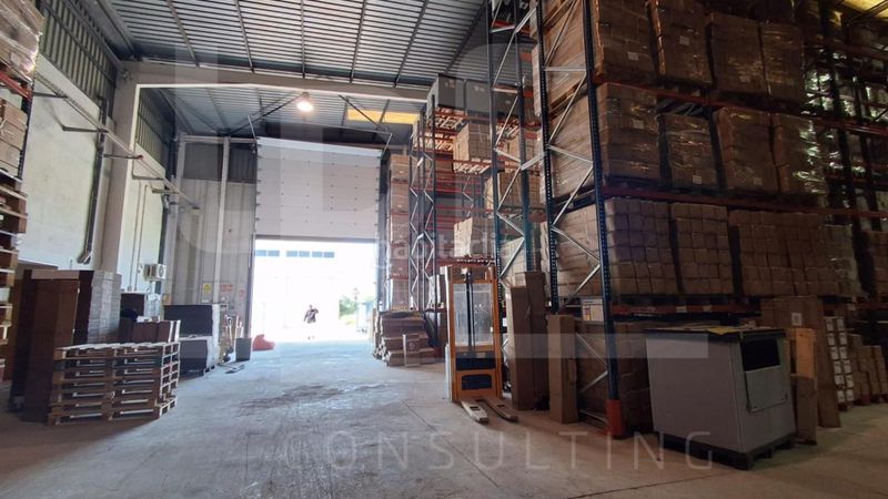Foto 3f7f2aa9-7671-48b6-a036-c8596435edb9. Nau industrial a Alberic