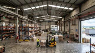 Industrial building  Pl- num 20 (pg. industrial) 57 a. Nave industrial en ribaroja de túria  oportunidad de inversión e