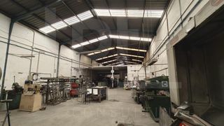 Miete Fabrikhalle in Rafelbunyol. Nave industrial de 612 m en rafelbunyol valencia