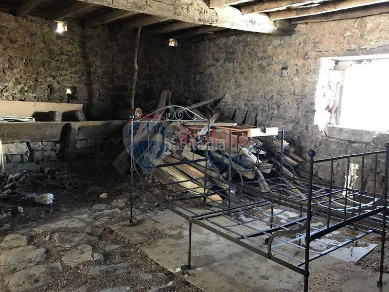 Foto 08307230-1f15-48ff-815f-ff67d075148c. Haus mit pool in Piloña