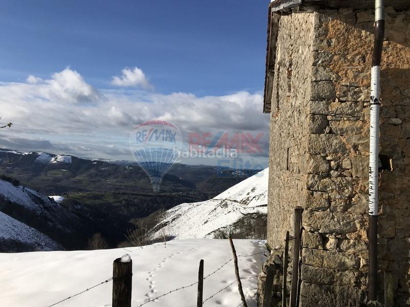 Foto 1e046127-3815-44af-a19f-4e054b0ab9e3. Haus mit pool in Piloña