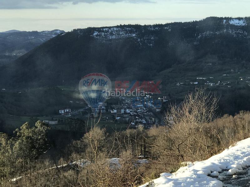 Foto 66a5821f-3acd-47a8-b6b8-cc9c310d3819. Haus mit pool in Piloña