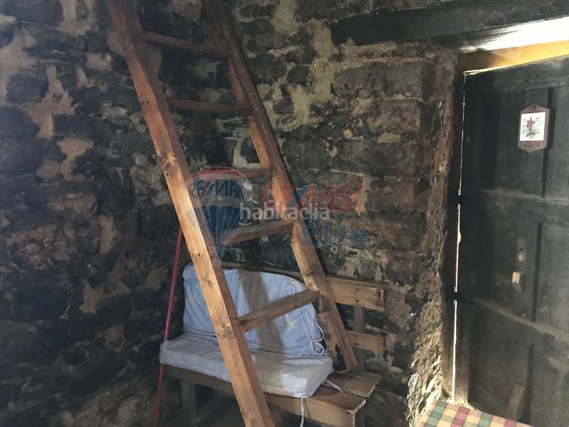 Foto 96d634d0-3a2a-46b5-af7a-b5344cc4f127. Haus mit pool in Piloña