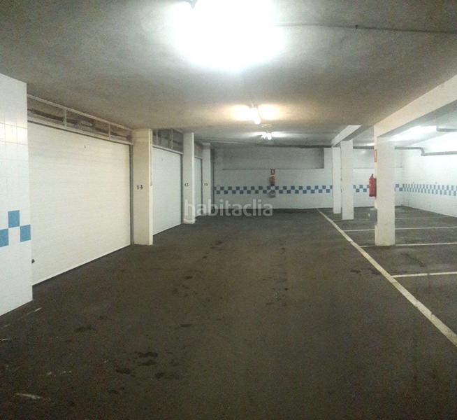 Foto 72ab8ca4-6978-41c4-a3c4-5db48159d796. Autoparkplatz in La Felguera Langreo