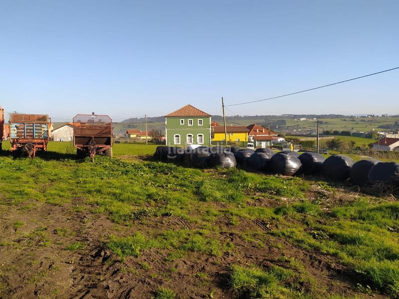 Foto 35eed512-cd37-46cb-9d78-5cdf511ad6f0. Terreno residencial en Verdicio-Bañugues-Cabo Peña Gozón