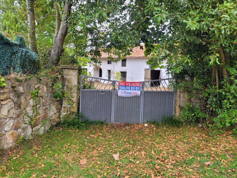 Foto 7e17b7ea-3c2e-4138-9b67-731157aa0c47. Casa amb piscina a Quintes - Arroes Villaviciosa