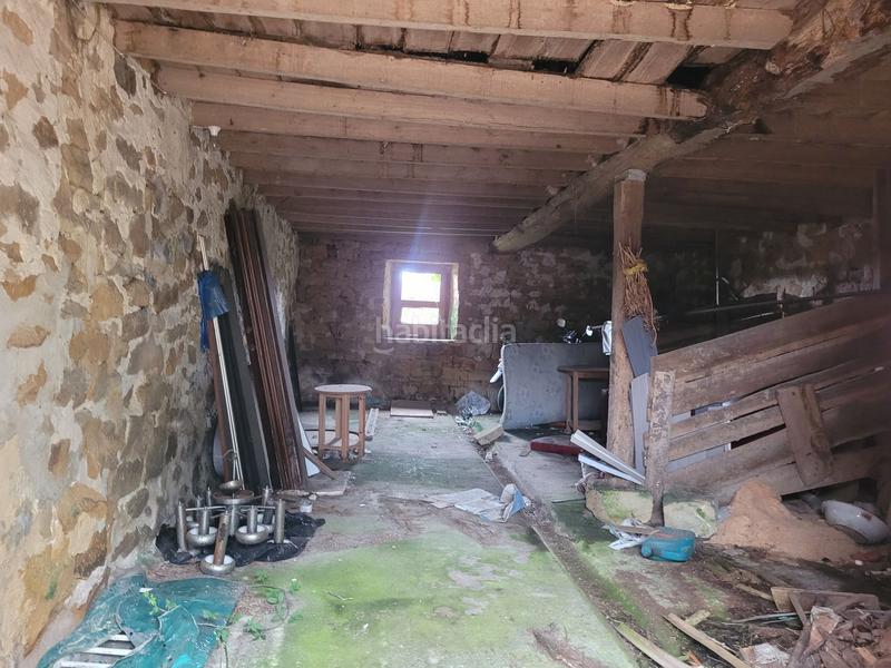 Foto c85efa43-d724-4049-81f9-42ca98f66fef. Casa amb piscina a Quintes - Arroes Villaviciosa