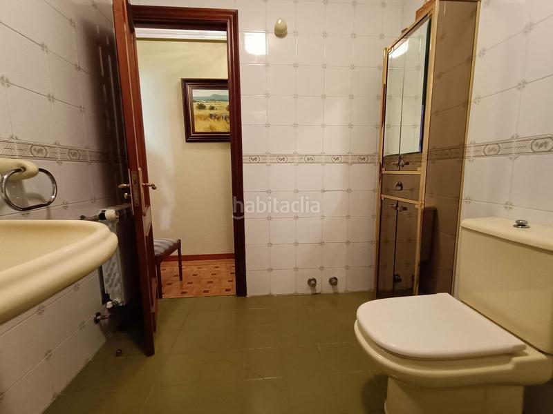 Foto 1a55ad8e-728d-495d-a182-b538c2dcabc0. Casa dos chalets unidos en contruccion en Llanera