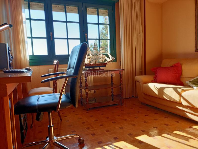 Foto 261a3293-3d2e-45ce-9c99-9fe382118f05. Casa dos chalets unidos en contruccion en Llanera