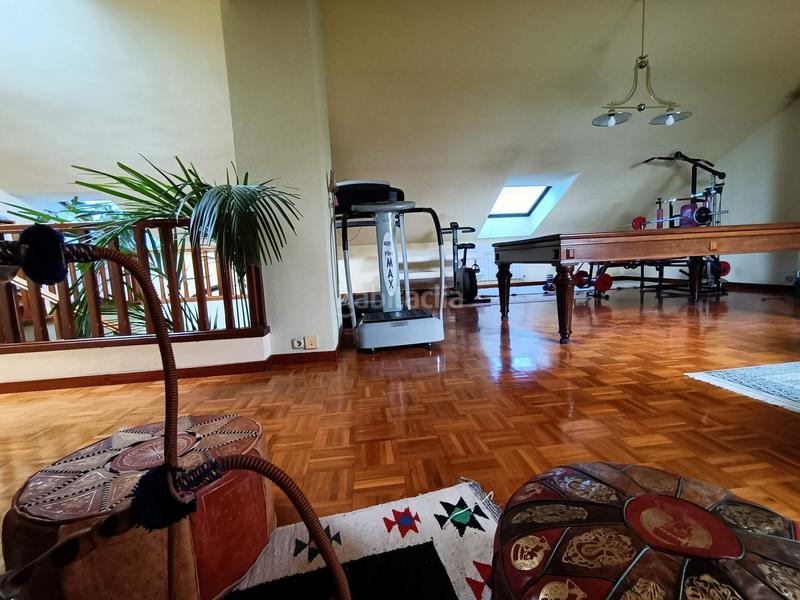 Foto 2a6458ae-b73e-4f0d-9b4d-c24ee94b77c0. Casa dos chalets unidos en contruccion en Llanera