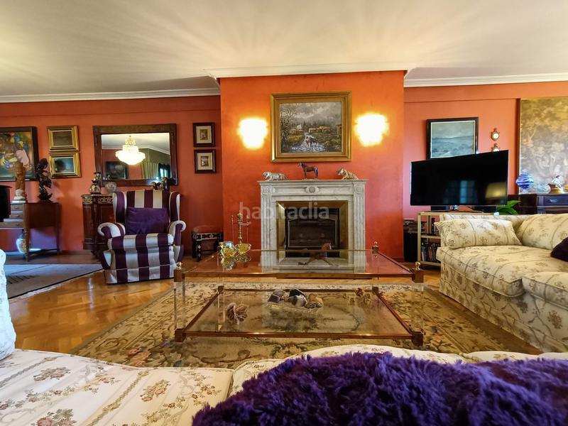 Foto 2a8a64fe-e883-48fa-921f-da843475e915. Casa dos chalets unidos en contruccion en Llanera