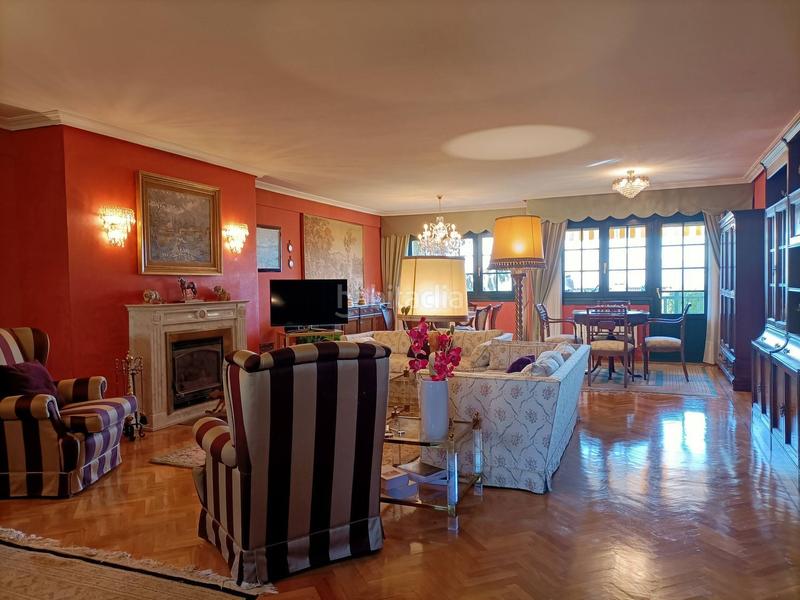 Foto 37f0215c-2673-41b1-b1ea-43dab3e6add3. Casa dos chalets unidos en contruccion en Llanera