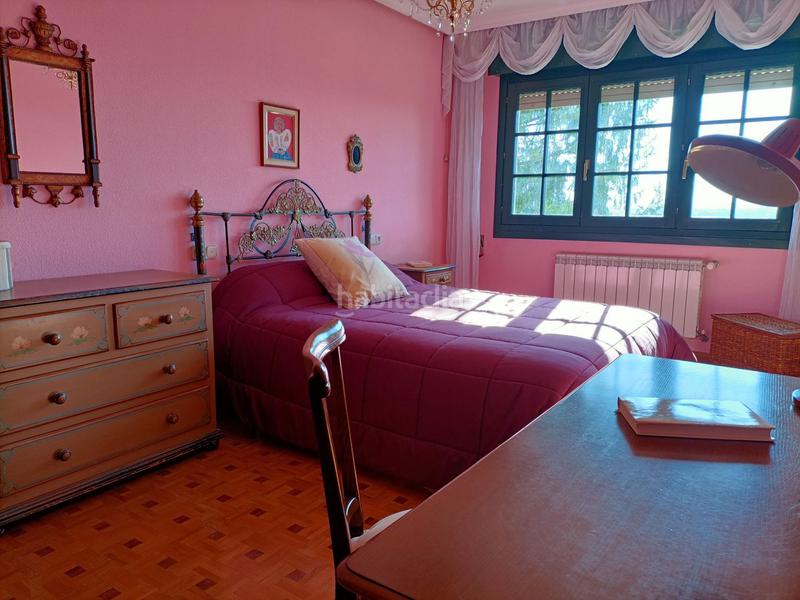 Foto 40fe75c4-b602-44a7-8b8b-c1c02fa34b81. Casa dos chalets unidos en contruccion en Llanera