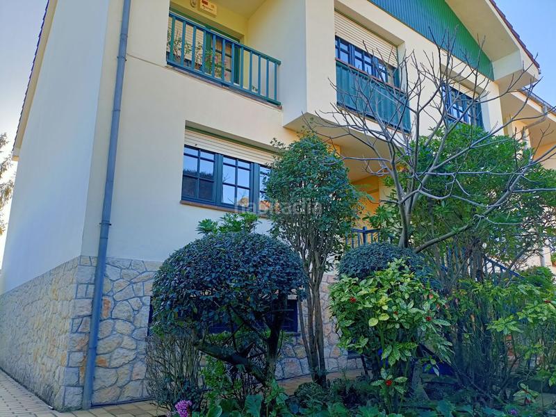 Foto 6961ff6a-ffd0-4961-9831-4f862e53b606. Casa dos chalets unidos en contruccion en Llanera